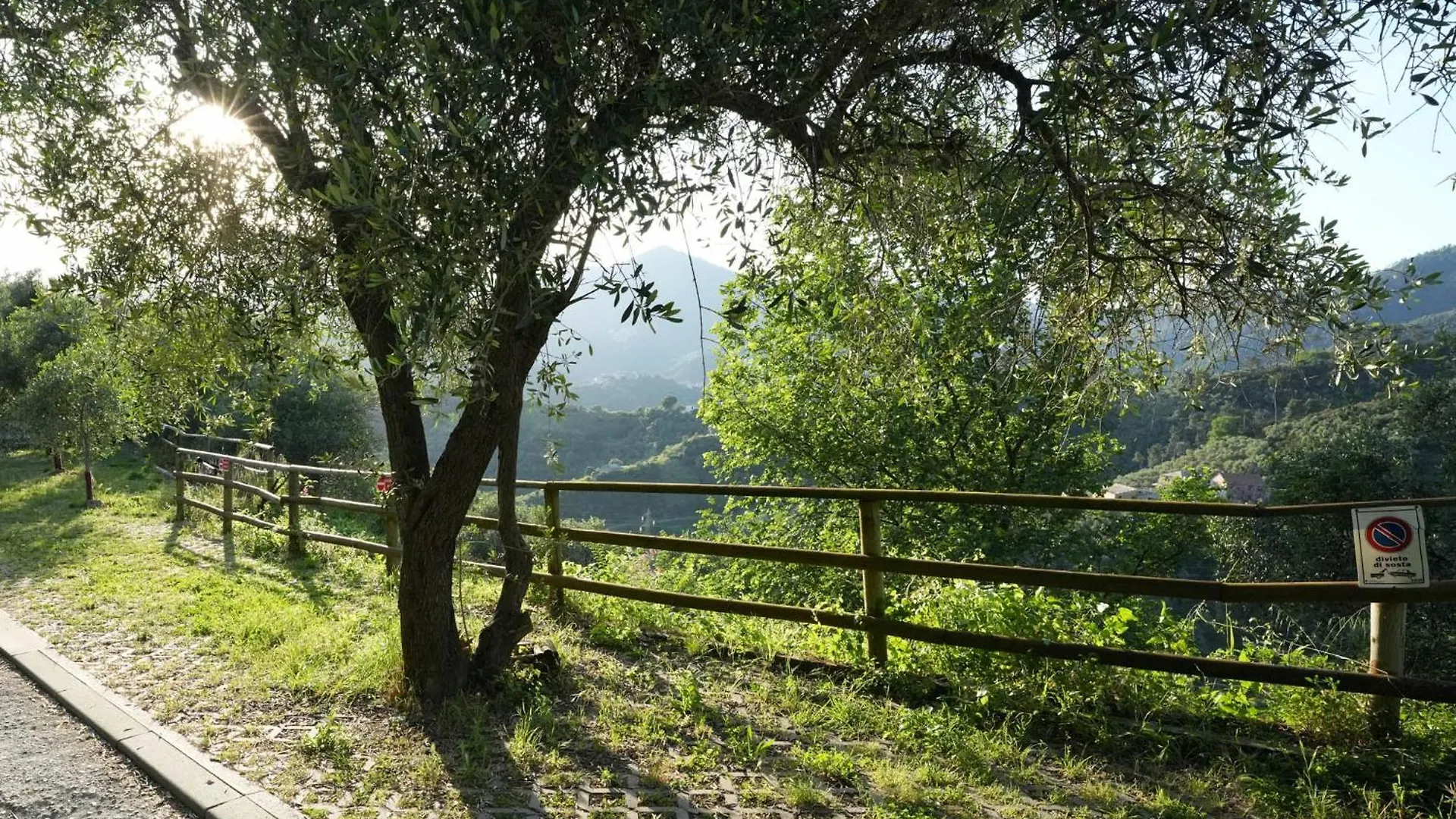 Hotel Creuza De Legna Levanto 0*,